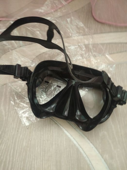 Маска для дайвинга