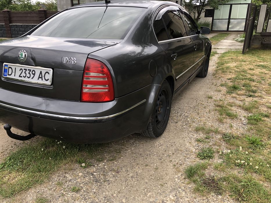 СуперБ , надійне авто
