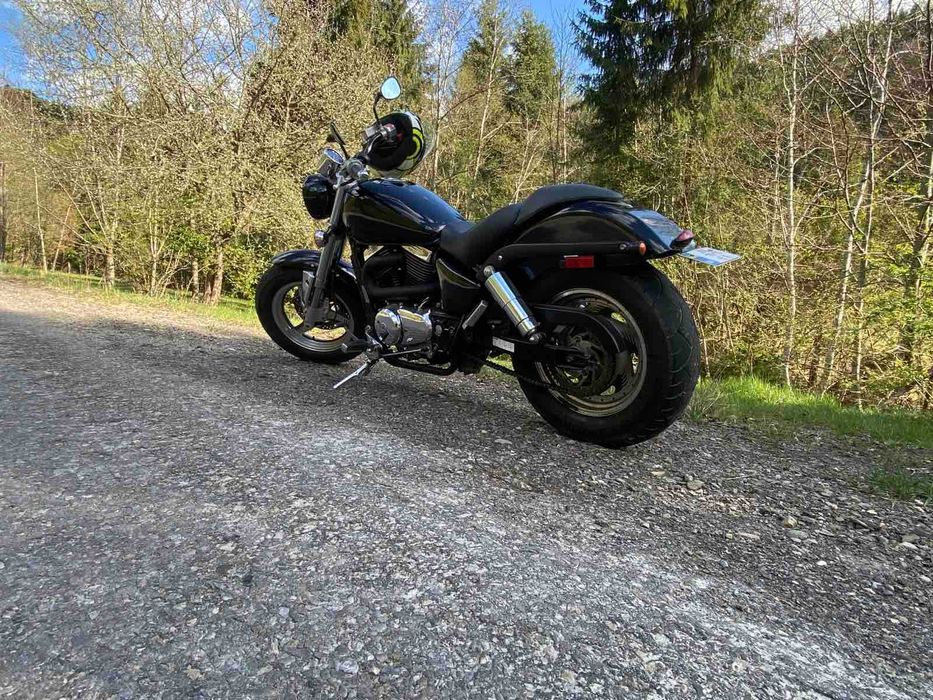 мотоцикл Suzuki VZ800