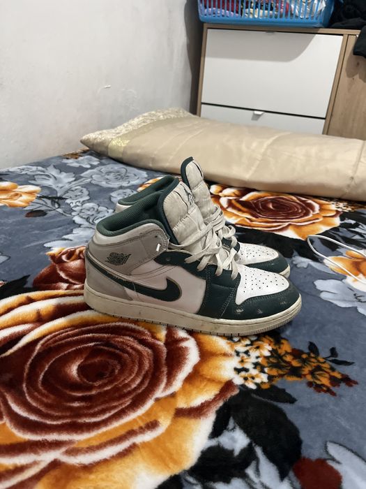 Nike Air Jordan(mid)