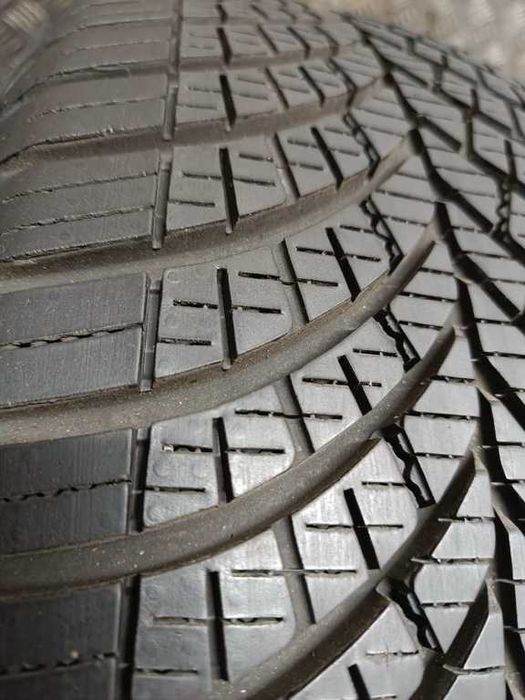 205/55/16 Goodyear Vector 4Seasons 205/55 R16 94V 2025r jak nowa