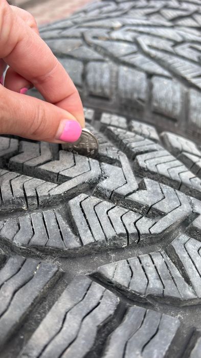 Автошини Winter TIGAR 215/16 R 17