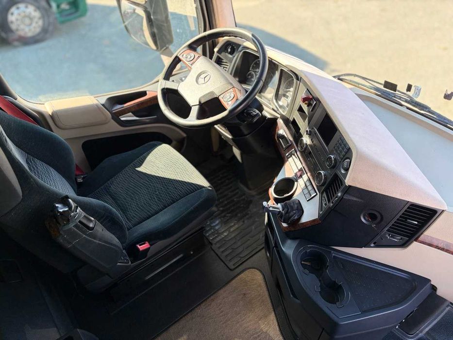 Комплект Mersedes-Benz Actros 1843 2015 + Krone SD 2012