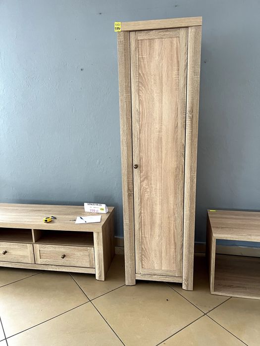 pół szafa i szafka RTV dąb Sonoma