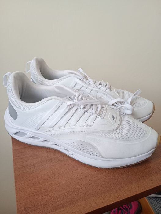 Buty sportowe 4f rozmiar 40
