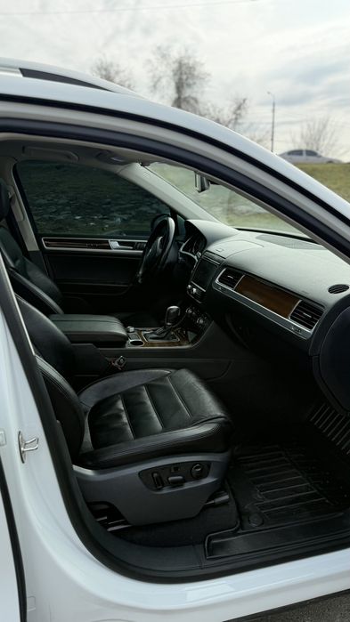 Продам Touareg 2016