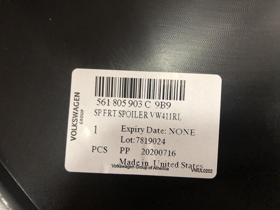 Губа спойлер бампера VW Passat B8 R-Line USA оригінал