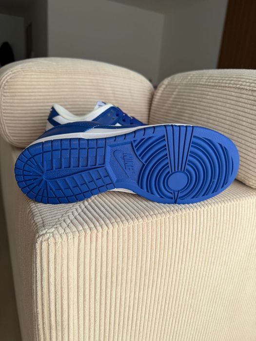 Ténis azuis nike , muito confortável