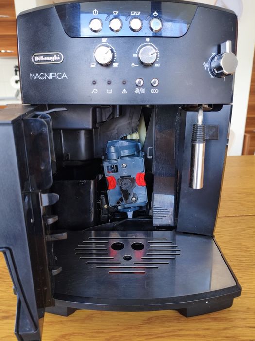 DeLonghi esam 04.110.B