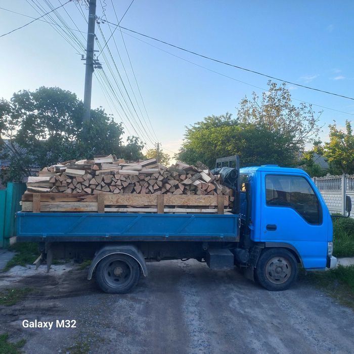 Дрова рубані сухий ДУБ.ЯСЕН,Акація,камінів,печі,мангалу від 1 складоме