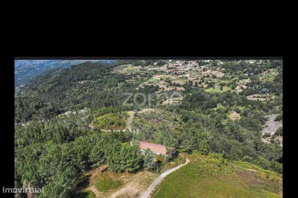 Rustic Land in Terras de Bouro