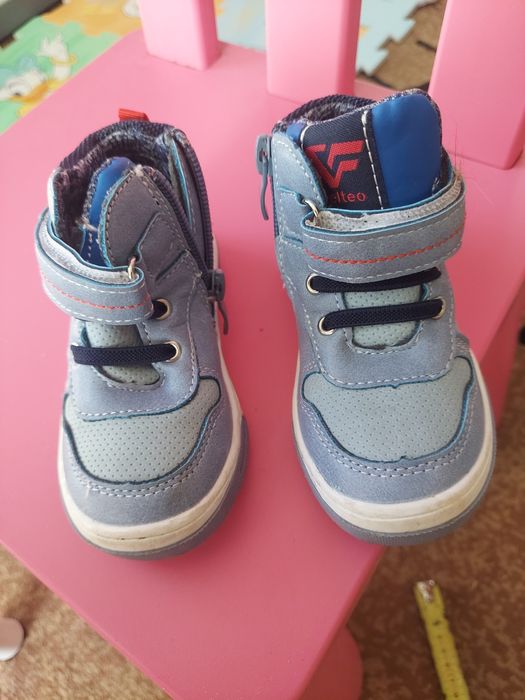 Adidasy dla chłopca rozm 22