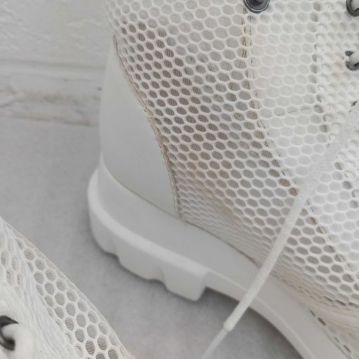 Женские летние ботинки- сетка б/у.