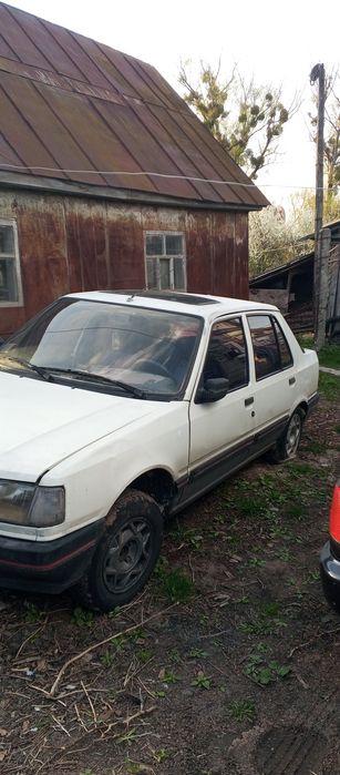 Запчастини на пижо 309 1988р