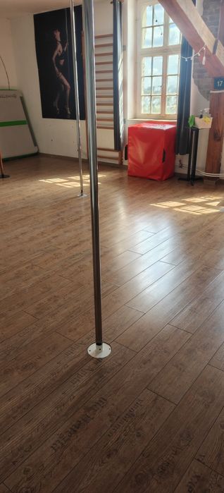 Rura pole dance, poledance