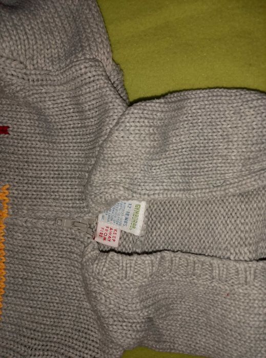 zestaw dla chłopca sweter i spodnie eleganckie rozm. 86 (12 - 18 msc)