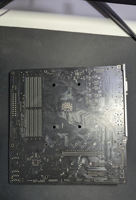 Gigabyte B550M aorus elite