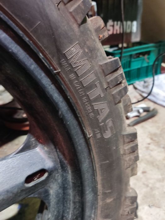 Koła przód tył z oponami kpl Suzuki DL-1000 V-Strom