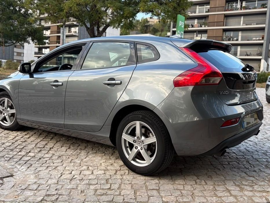 Volvo V40 1.5 T3 Sport Edition Geartronic foto 4