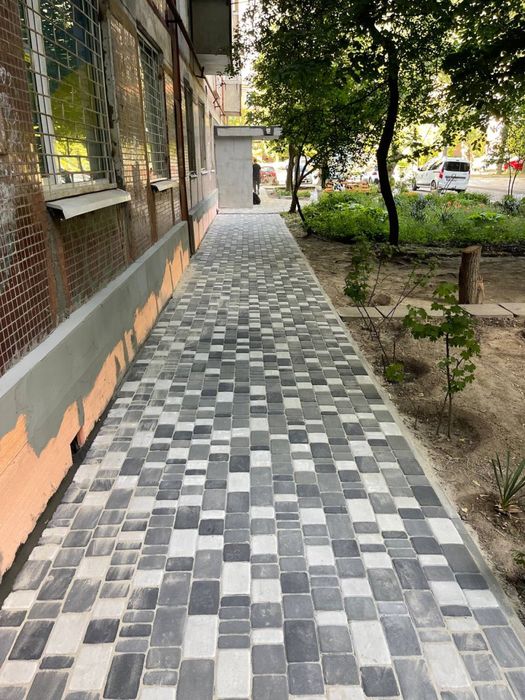 Укладка тротуарной плитки и брусчатки Благоустройство территорий ОСББ