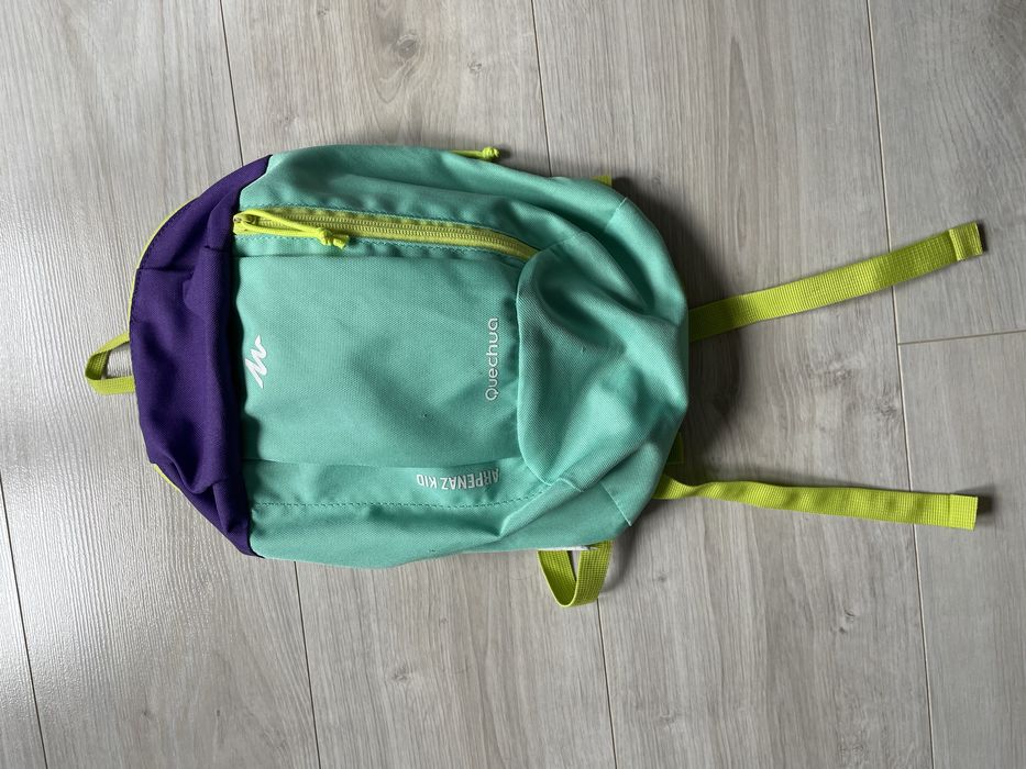 Mały plecak dziecięcy decathlon quechua