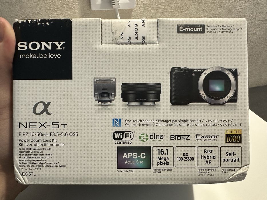Фотоапарат Sony Alpha NEX-5t , обʼєктив 16-50mm