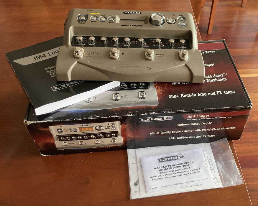 Processador de efeitos e Looper JM4 da Line 6