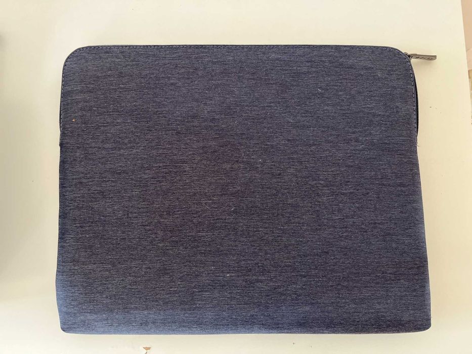 Mala Laptop Azul OCHNIK (NOVA!)