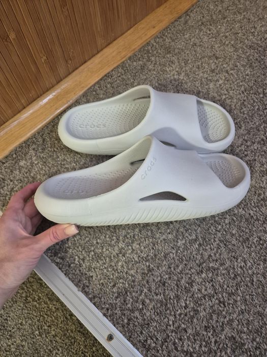 Шльопанці crocs 41р M8 W10