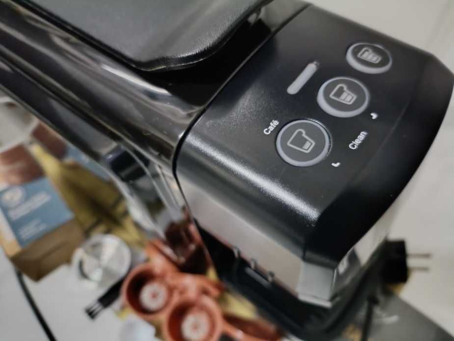 Máquina Café Urban Pingo Doce + 4 Cápsulas Reutilizáveis (Inox e ABS)