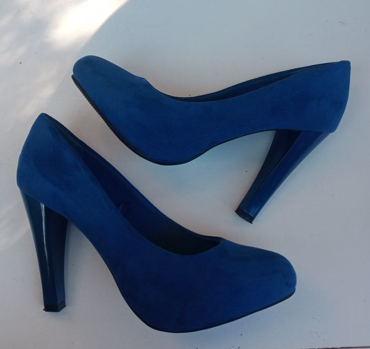 Nowe wysokie chabrowe niebieskie szpilki czółenka buty damskieJennifer