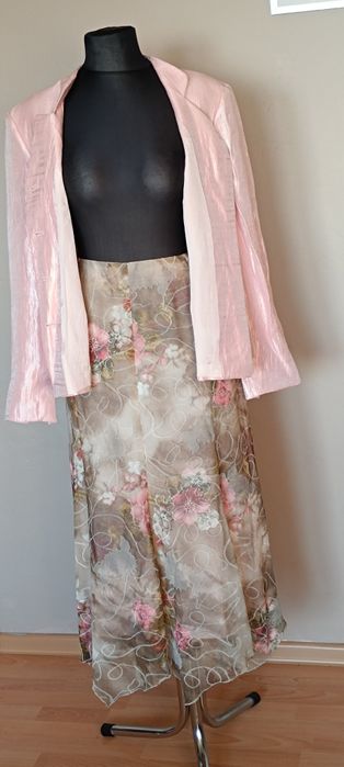 Elegancki komplet damski