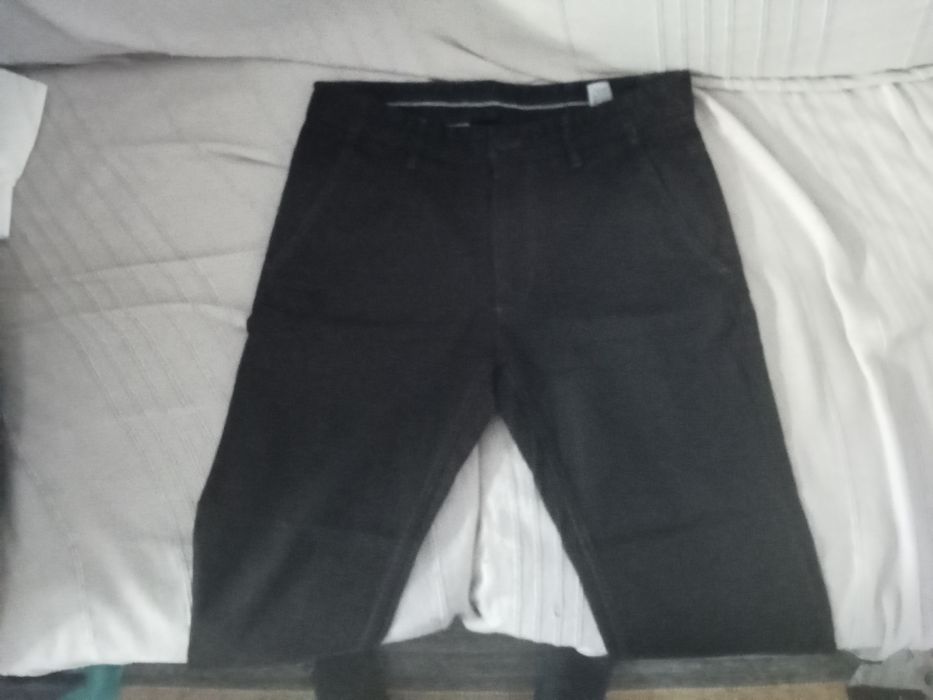 Calcas azuis escuras zara