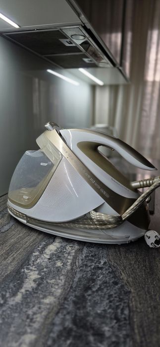 Парогенератор Philips PerfectCare Elite Silence (GC96xx)