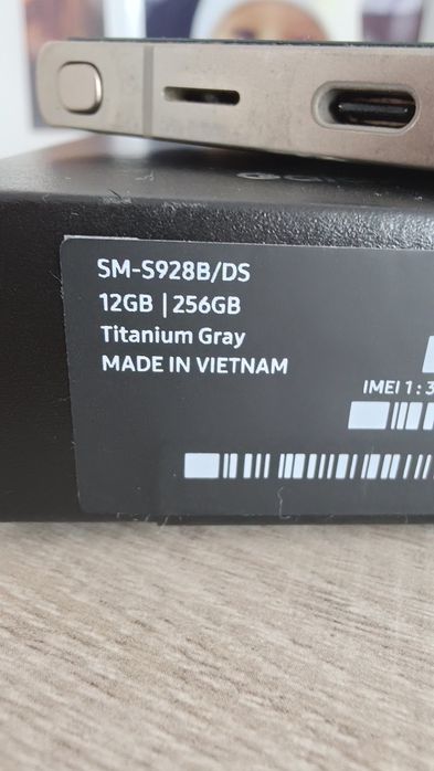 Samsung Galaxy S24 Ultra – stan idealny + GRATISY!