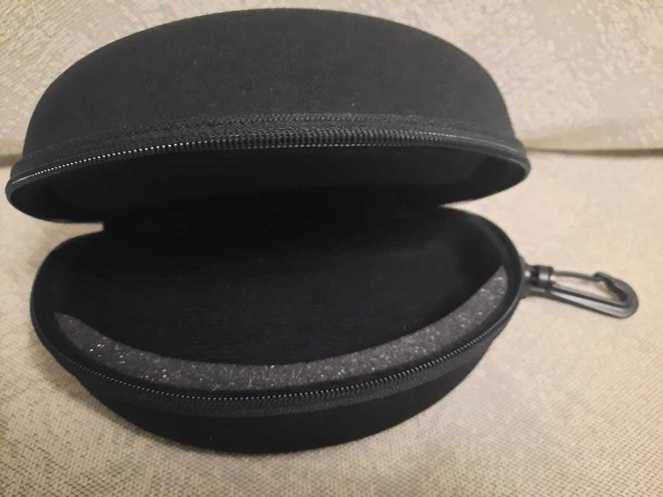 Чохол для окулярів Asics