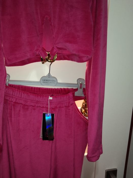 Dres welurowy komplet