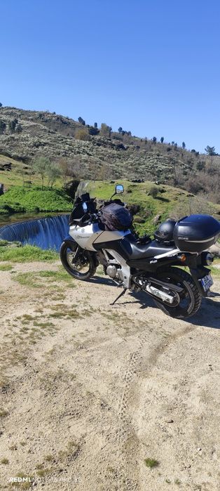 Suzuki vtrom 650