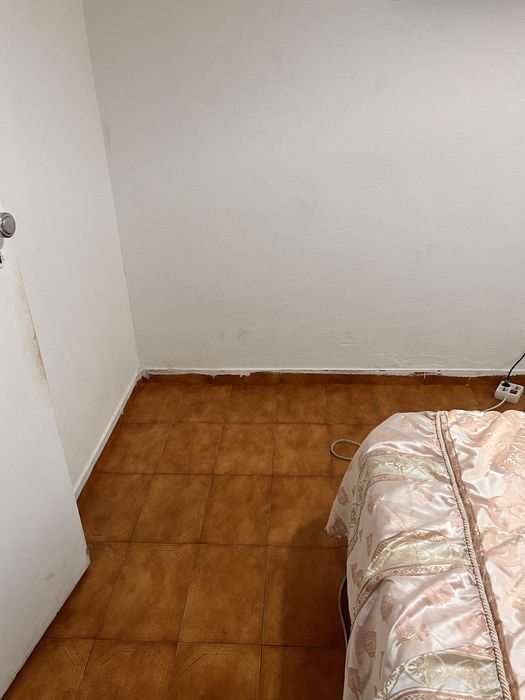 Quarto para arrendar