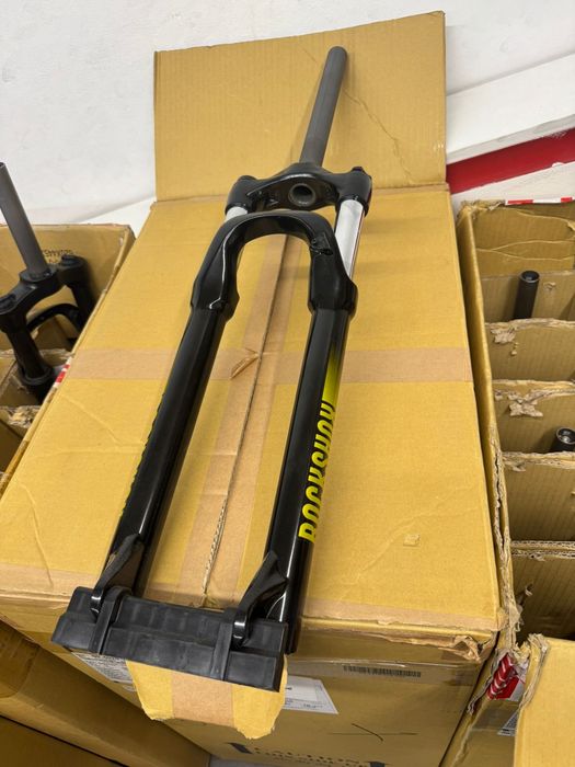 Rock shox judy 27,5 taper tk coil