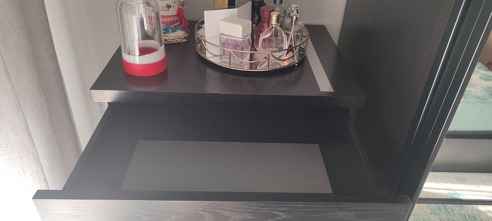 Vendo cómodo preta