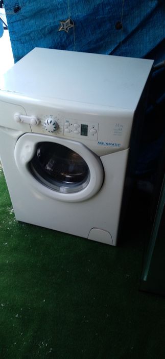 Sprzedam pralkę ...