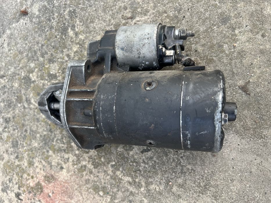 Продам стартер мерседес W124,210