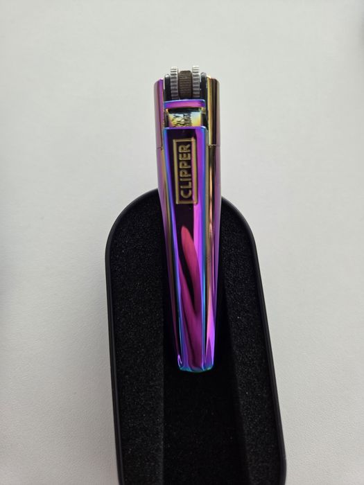 Isqueiros clipper de metal