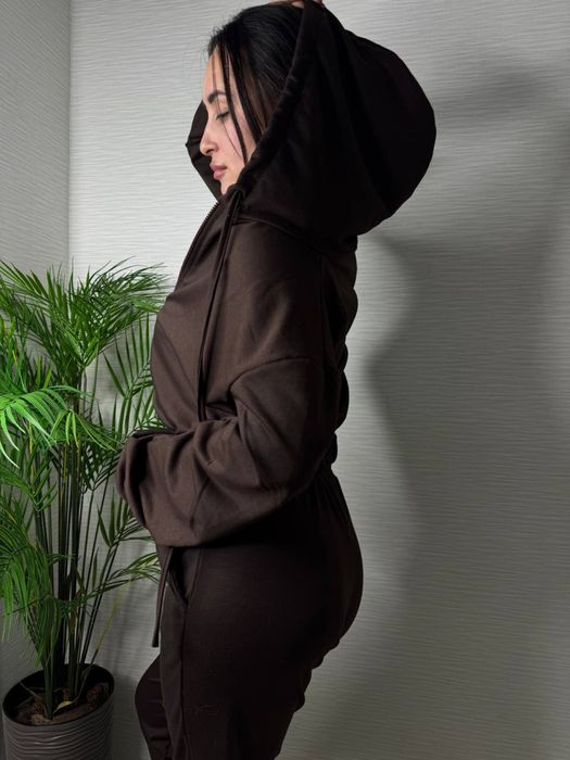 Жіночий спортивний костюм трійка з подвійним капюшоном двонитка