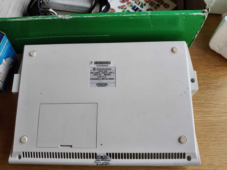 Komputer Amiga 600 zestaw box komplet!