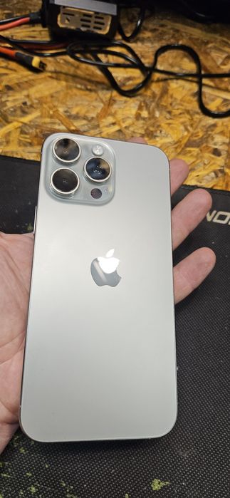 Iphone 16 pro max 256 titan
