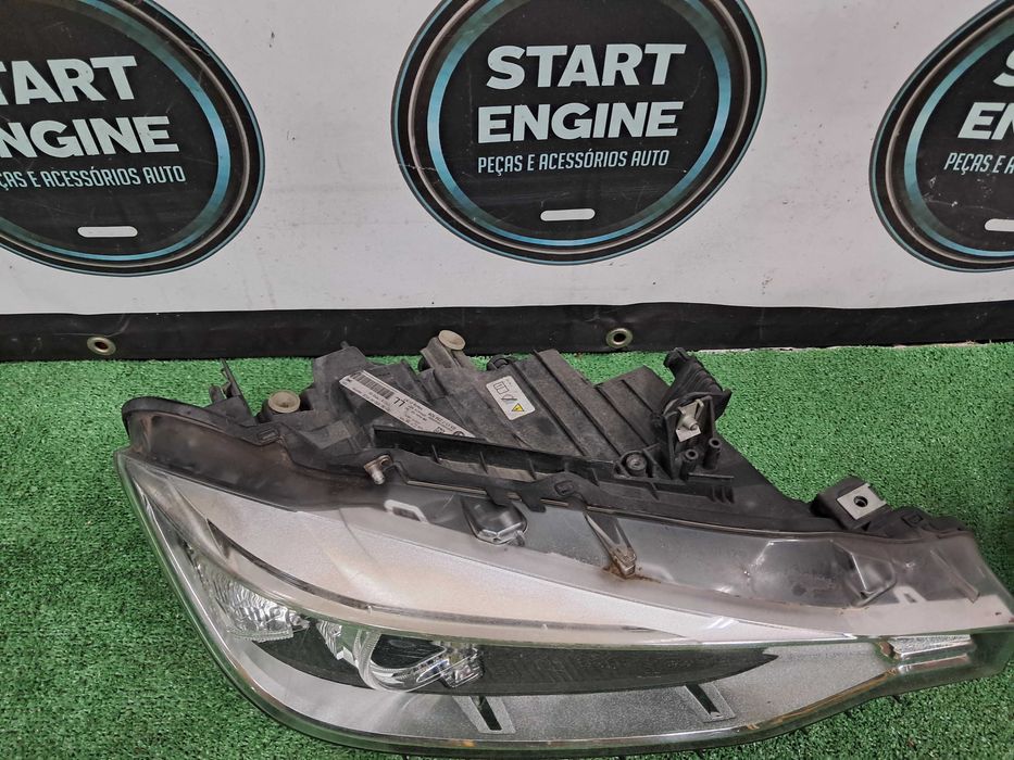 Faróis Ópticas  BMW Serie 3 F30 F31 bi-xenon ref.63117259525 63117314531