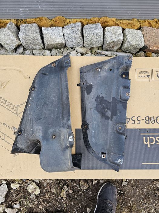 Bmw m3 e92 e93 m3 osłona  osłony dolne nadkoli prawa lewa strona