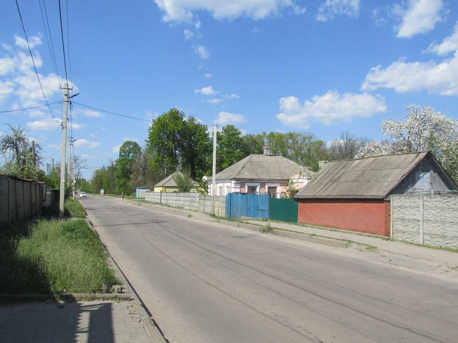 Продам газифікований будинок по вул. Садовій (р-н Бам - Дитяча лікарня)
